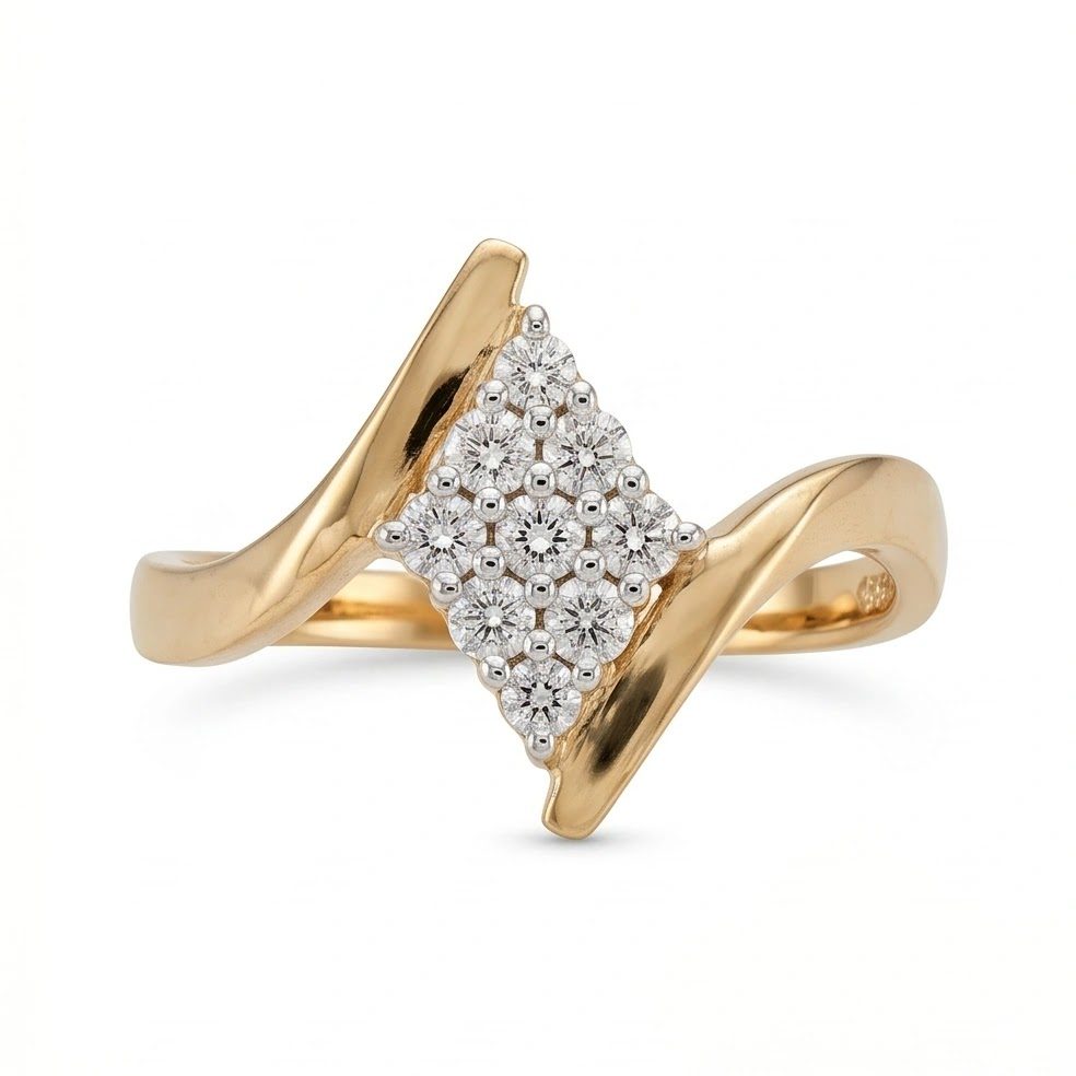 18KT Yellow Gold 0.33 Carat Round Diamond Ring | Innocence Design LR-21547
